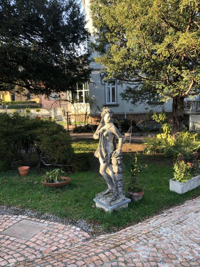 Villa Sapi Arcisate Exteriér fotografie