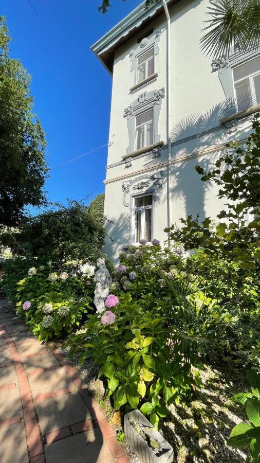 Villa Sapi Arcisate Exteriér fotografie