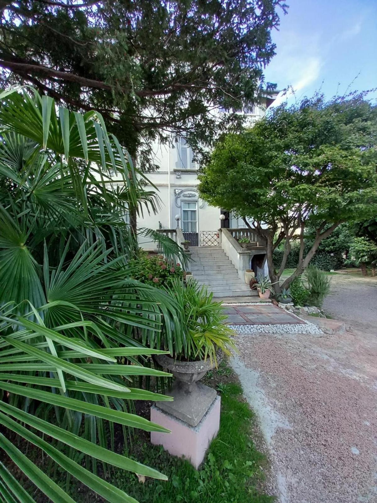 Villa Sapi Arcisate Exteriér fotografie