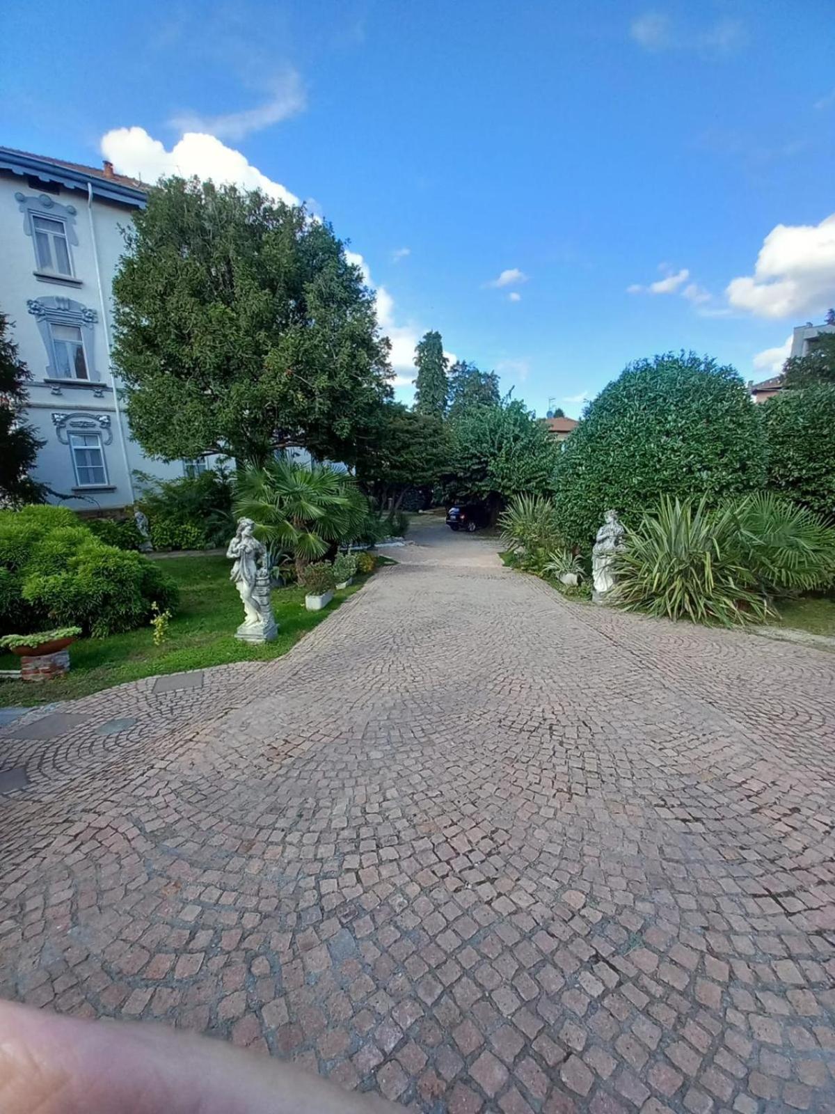 Villa Sapi Arcisate Exteriér fotografie